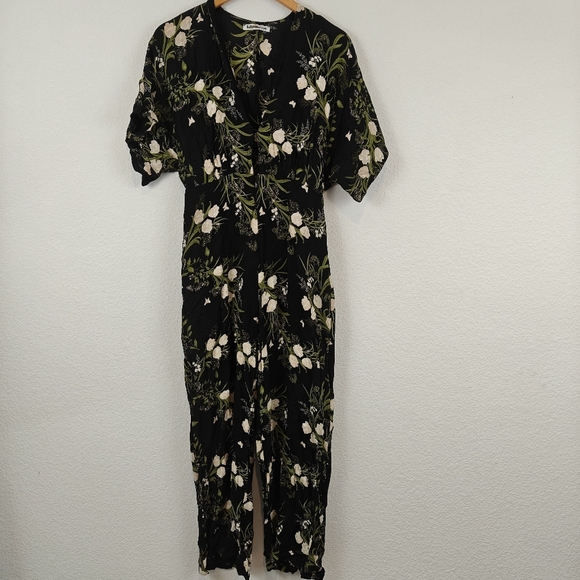 Reformation Lemongrass Floral Boho Wide Leg Jumpsuit V-neck Peek-a-boo Bodice 10 - Picture 6 of 16